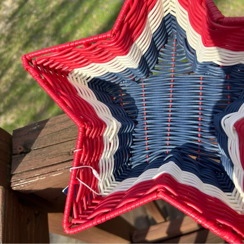 Hello Summer Ciroa Resin Wicker Star Serving Basket, American Flag Patriotic